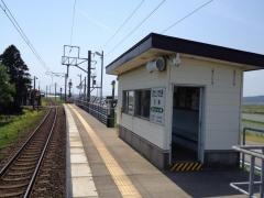 左堰駅