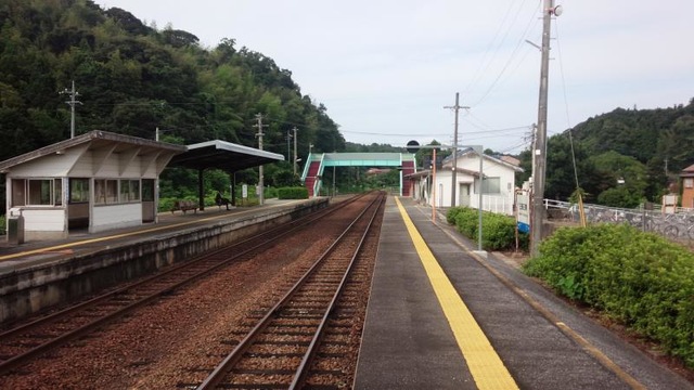 三保三隅駅