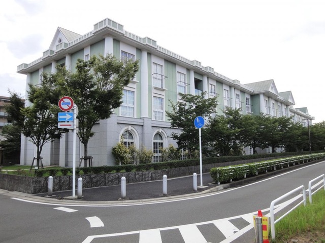 舞浜倶楽部・新浦安フォーラム 施設外観