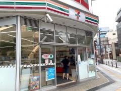 セブンイレブン　千葉富士見店
