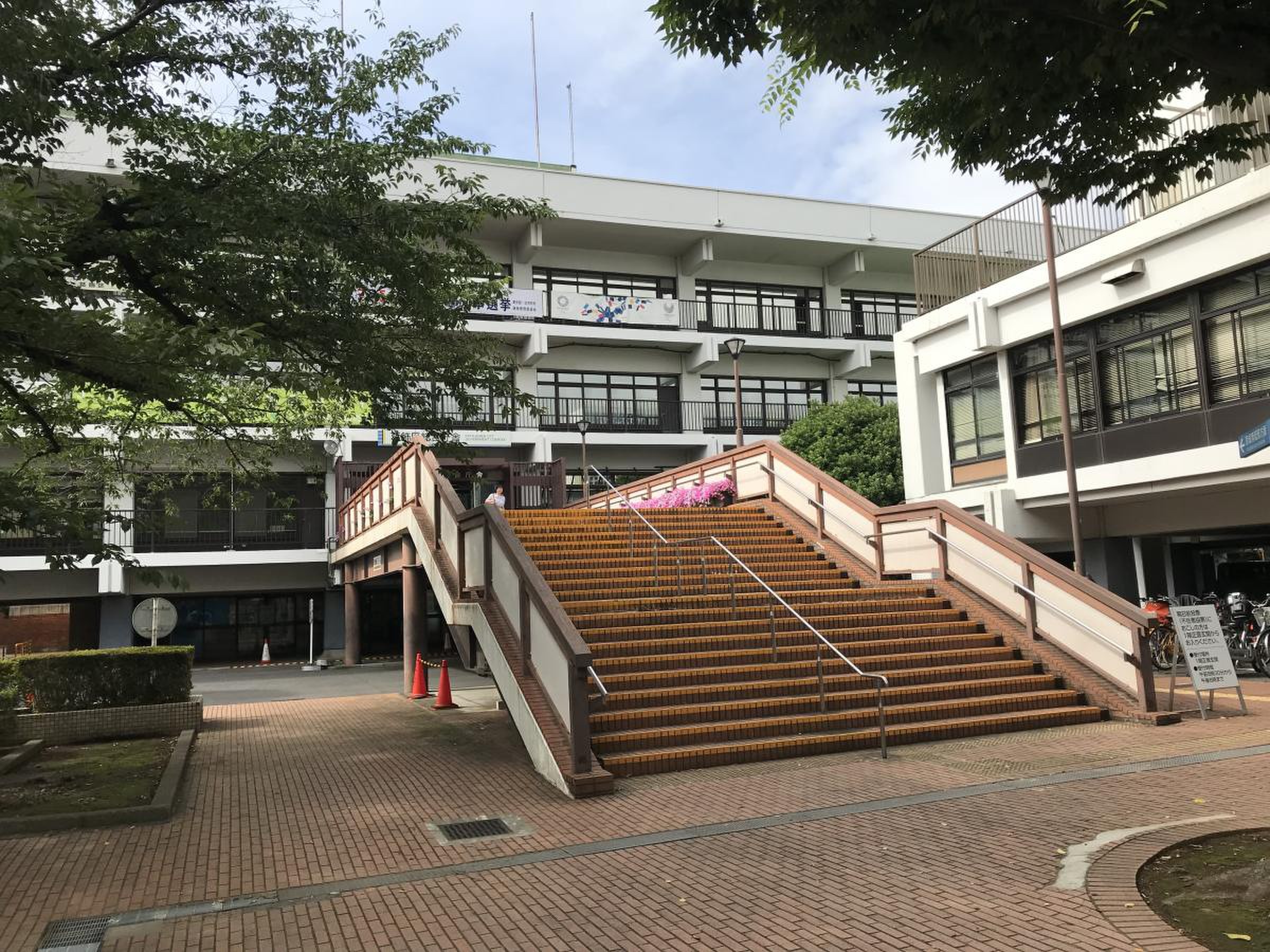 葛飾 区 区役所