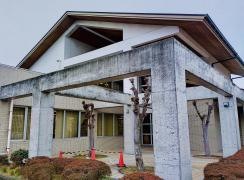 松山市立北条図書館