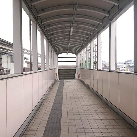 万願寺駅