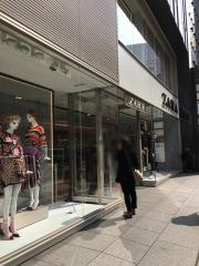 ザラ　大阪梅田店