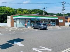 ファミリーマート　川棚新谷店