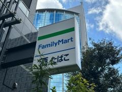 ファミリーマート　江戸堀なにわ筋店