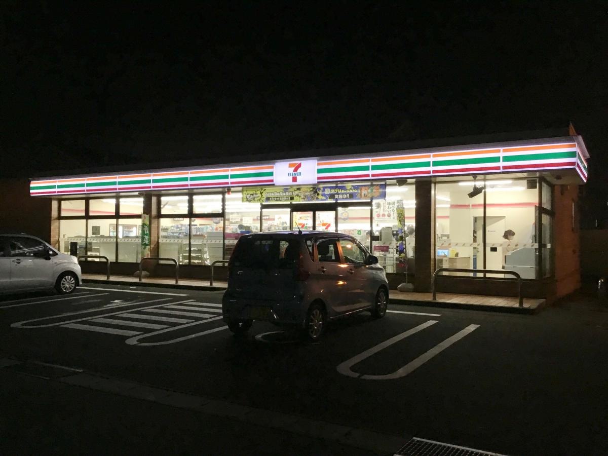 セブンイレブン 仙台岩切店です。
