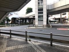 「大宮駅西口」バス停留所