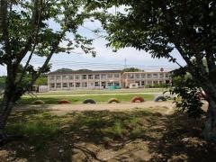 倉岡小学校