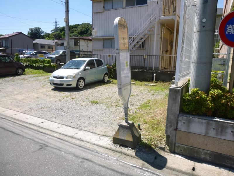 バス停外観