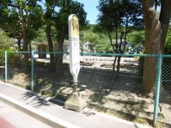 「児童公園前(鎌倉市)」バス停留所