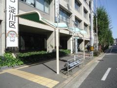 「淀川区役所」バス停留所