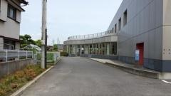 八日市場図書館