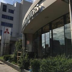 兵庫三菱自動車販売神戸店