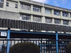 天理市立西中学校