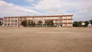 福生東小学校
