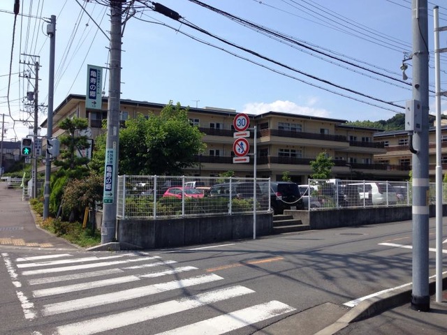 ユニケア岡部