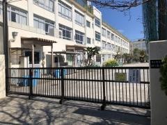 葛飾区立　四ツ木中学校
