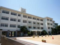 荒川小学校