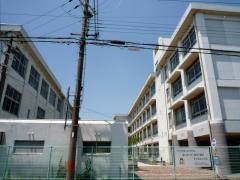 荒川小学校