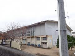 秋月小学校