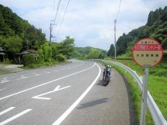 「杉沢房総カントリー前」バス停留所