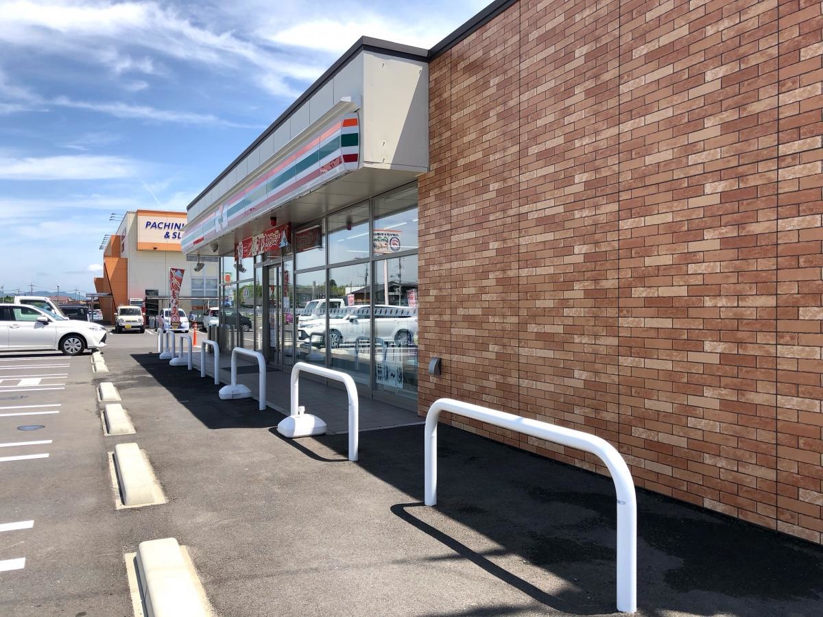 セブンイレブン　鹿児島松元インター店です