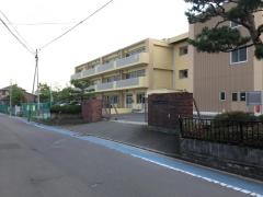 南光台小学校