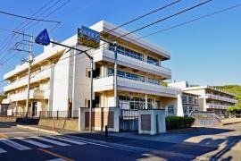 川内小学校