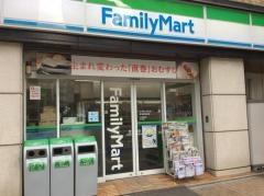 ファミリーマート　茅場町駅東店