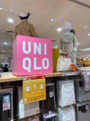 ユニクロ　ミッテン府中店