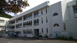 松森小学校