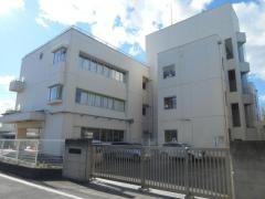境剛志小学校