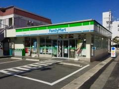 ファミリーマート　赤池駅前店