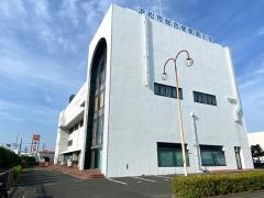 浜松市立流通元町図書館