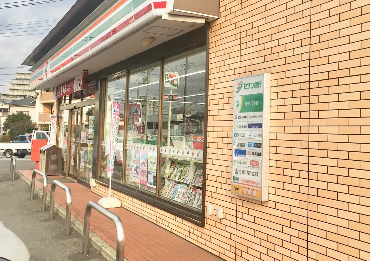 店舗入り口側。