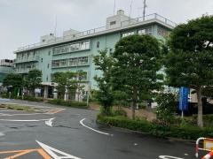 横浜市栄区役所