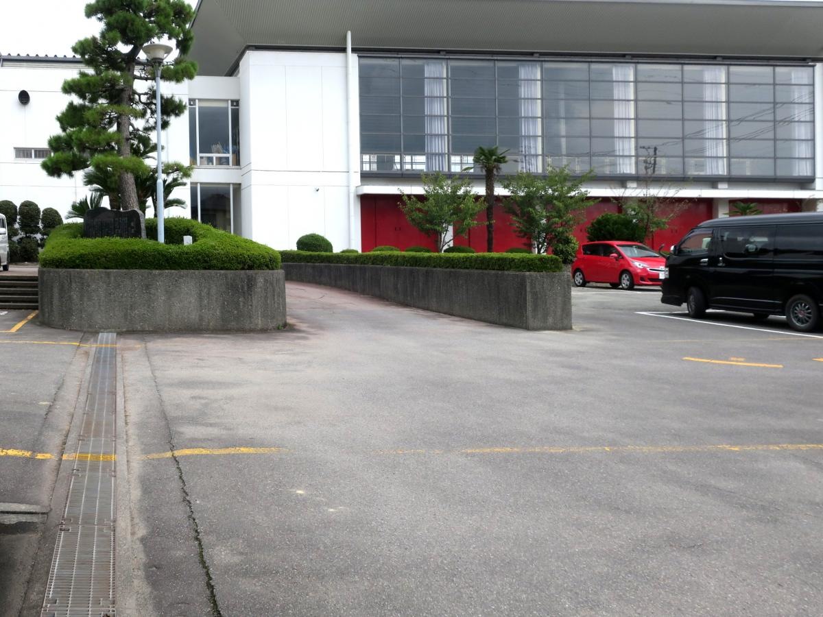 金谷中学校かなやちゅうがっこう