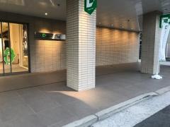 日本デザイナー学院