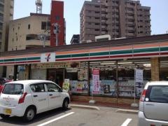 セブンイレブン　小倉三萩野2丁目店