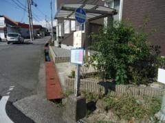 「上中」バス停留所