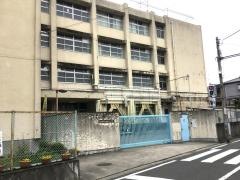 楠根東小学校