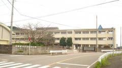 飯塚市立庄内中学校