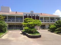 嘉芸小学校