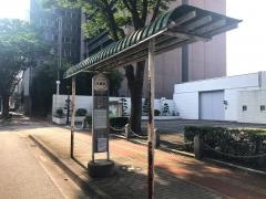 「農林中金前」バス停留所