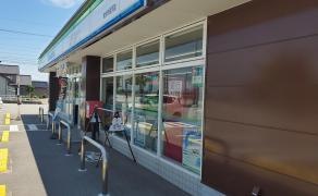 ファミリーマート　射水布目沢店