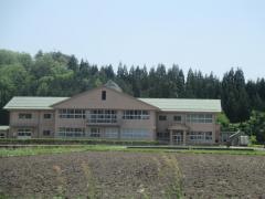 那留小学校