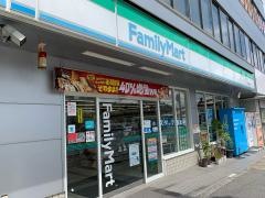 ファミリーマート　大津京駅前店