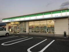 ファミリーマート　津山沼店