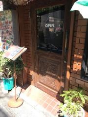 ＣＥＹＬＯＮ・ＩＮＮ